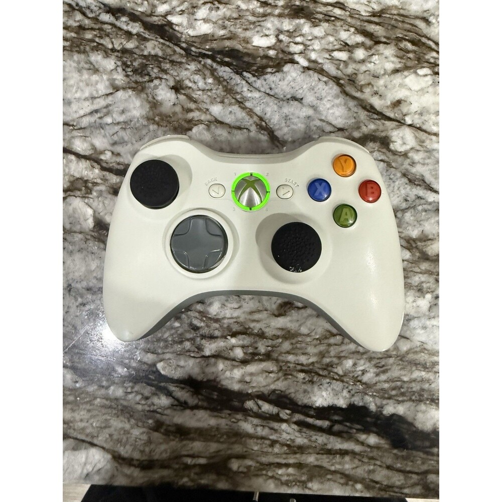 Microsoft Xbox 360 Wireless Controller WHITE Works Plz Read